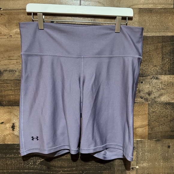 Under Armour XL Purple Compression Shorts Womens - Picture 1 of 3